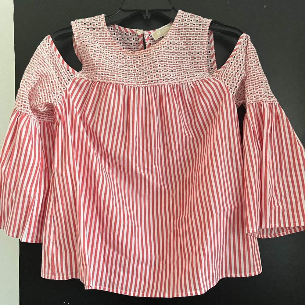Michael Kors
Striped Cold Open Shoulder
Long Sleeve Shirt/Blouse Sz Small